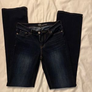 New York and company soho curvy dark blue denim jeans size 6 tall